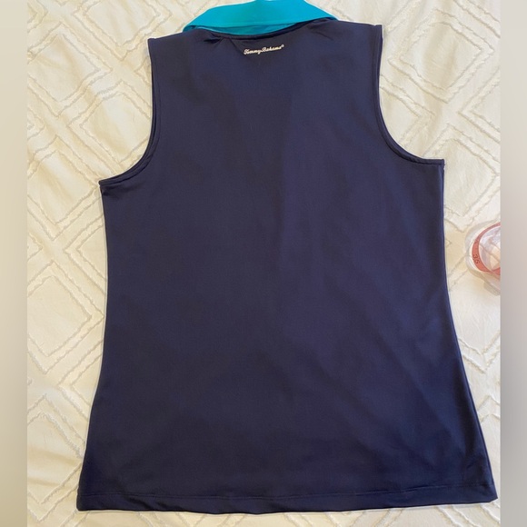 NWOT Women’s Medium Tommy Bahama Golf Set - Picture 6 of 11